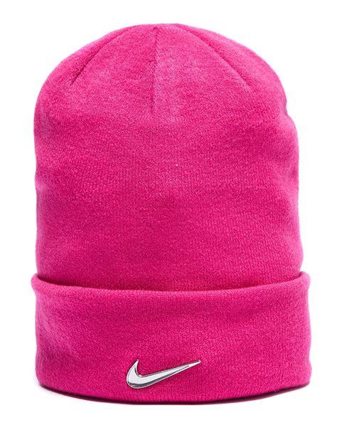 nike cap schwarz pink|pink Nike beanie.